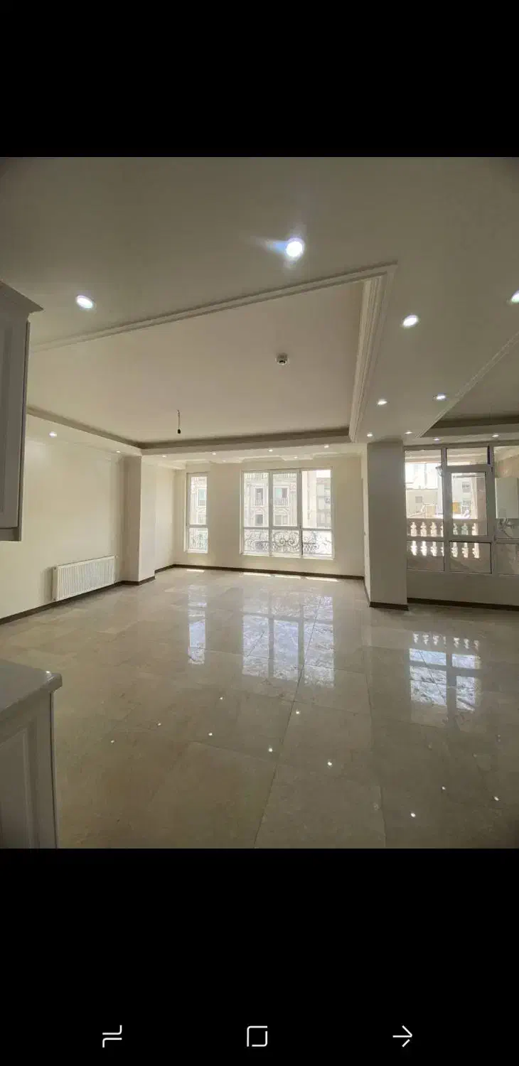 110 متر نوساز کلید اول زنبق مهرشهر 2000|فروش آپارتمان|کرج, کوی زنبق|دیوار