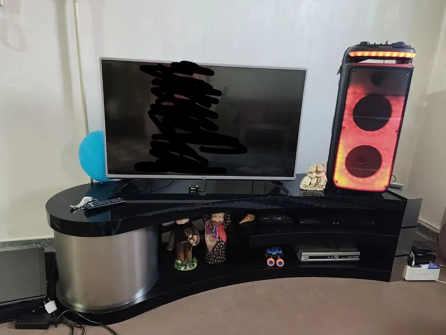 میز تلوزیون شیک خمیده|میز تلویزیون|تبریز, |دیوار