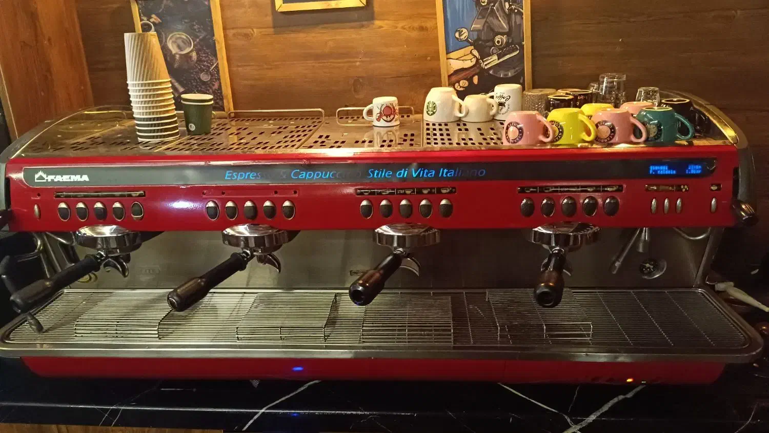 استخدام|استخدام خدمات فروشگاه و رستوران|پرند, فاز ۲|دیوار