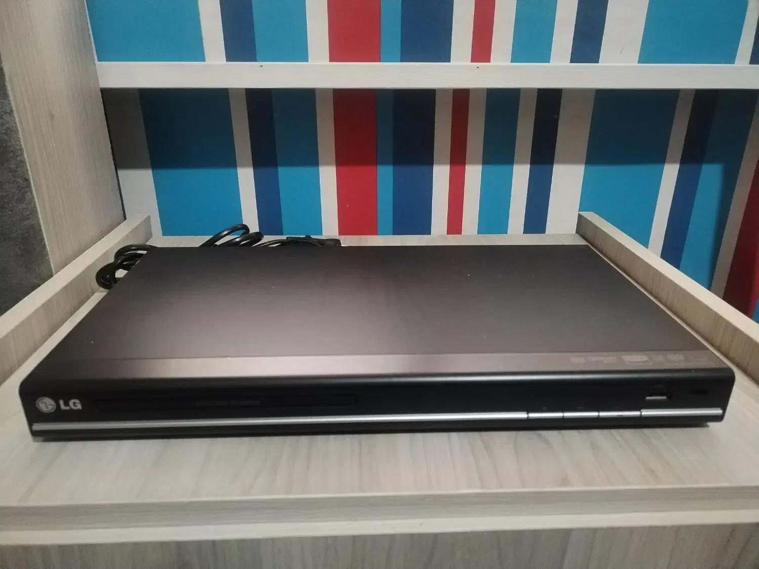 دی وی دی پلیر فلش خور ال جی|پخش‌کننده DVD و ویدیو|اصفهان, کوی امام|دیوار