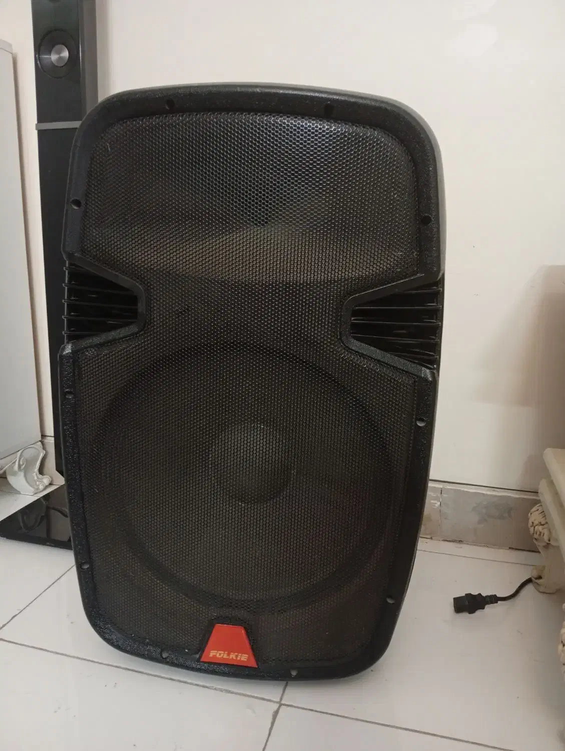 باند به همراه پایه|سیستم صوتی خانگی|پرند, فاز ۶|دیوار