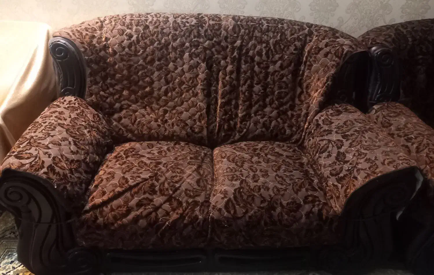 فروش مبل راحتی ۷ نفره|مبلمان خانگی و میز عسلی|بروجرد, |دیوار