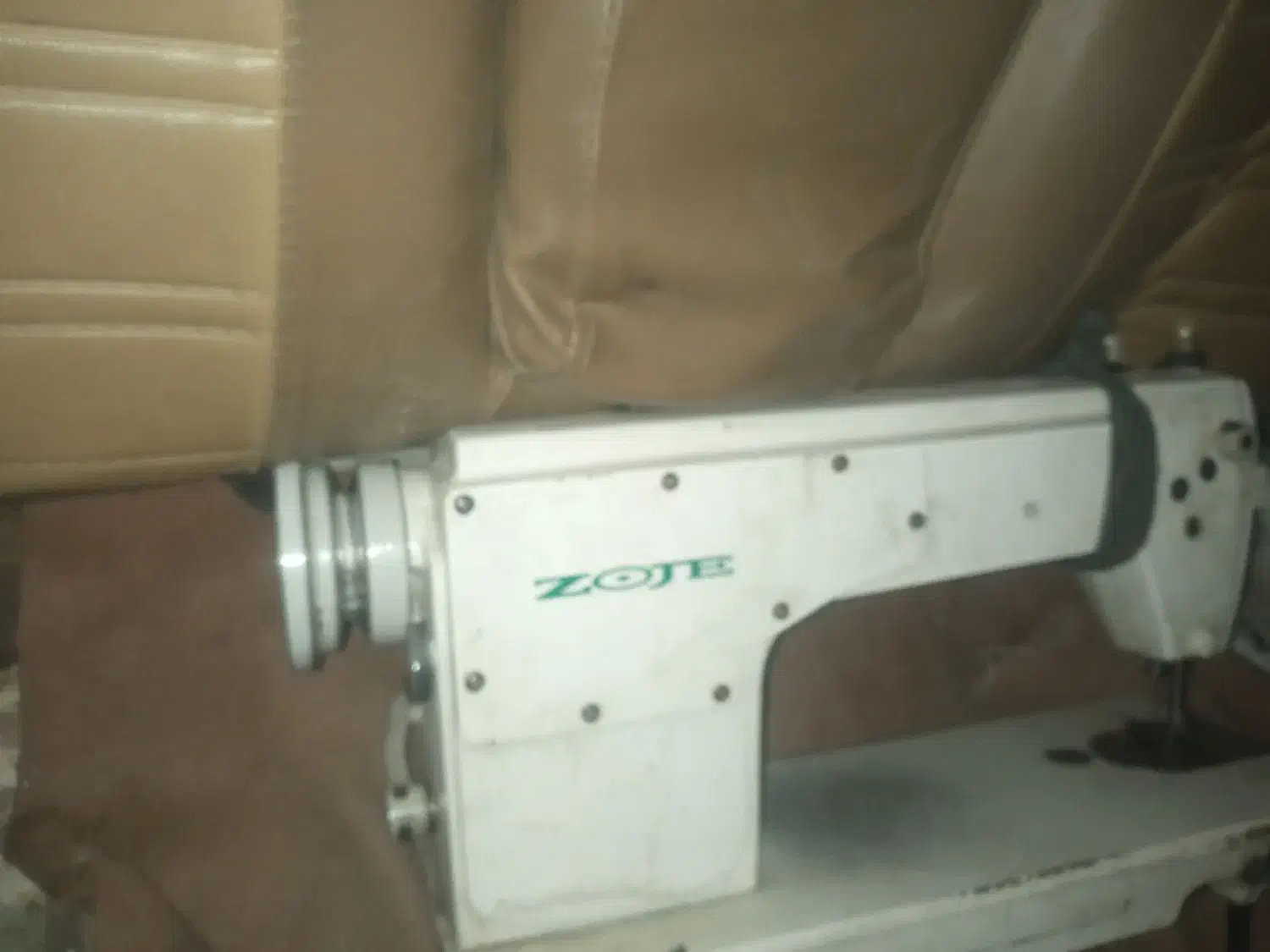 چرخ خیاطی راست دوز بشرط سالمی|چرخ خیاطی و ریسندگی|رودبار (کرمان), |دیوار