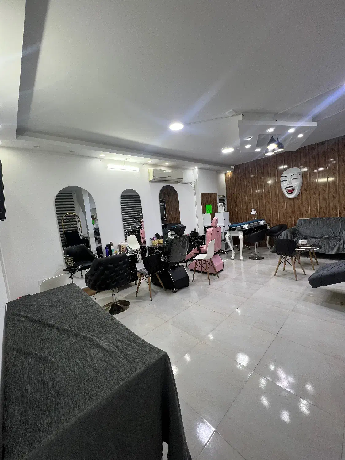 اجاره لاین سالن زیبایی|اجارهٔ دفتر کار، اتاق اداری، مطب|مشهد, ولیعصر (شهرک غرب)|دیوار