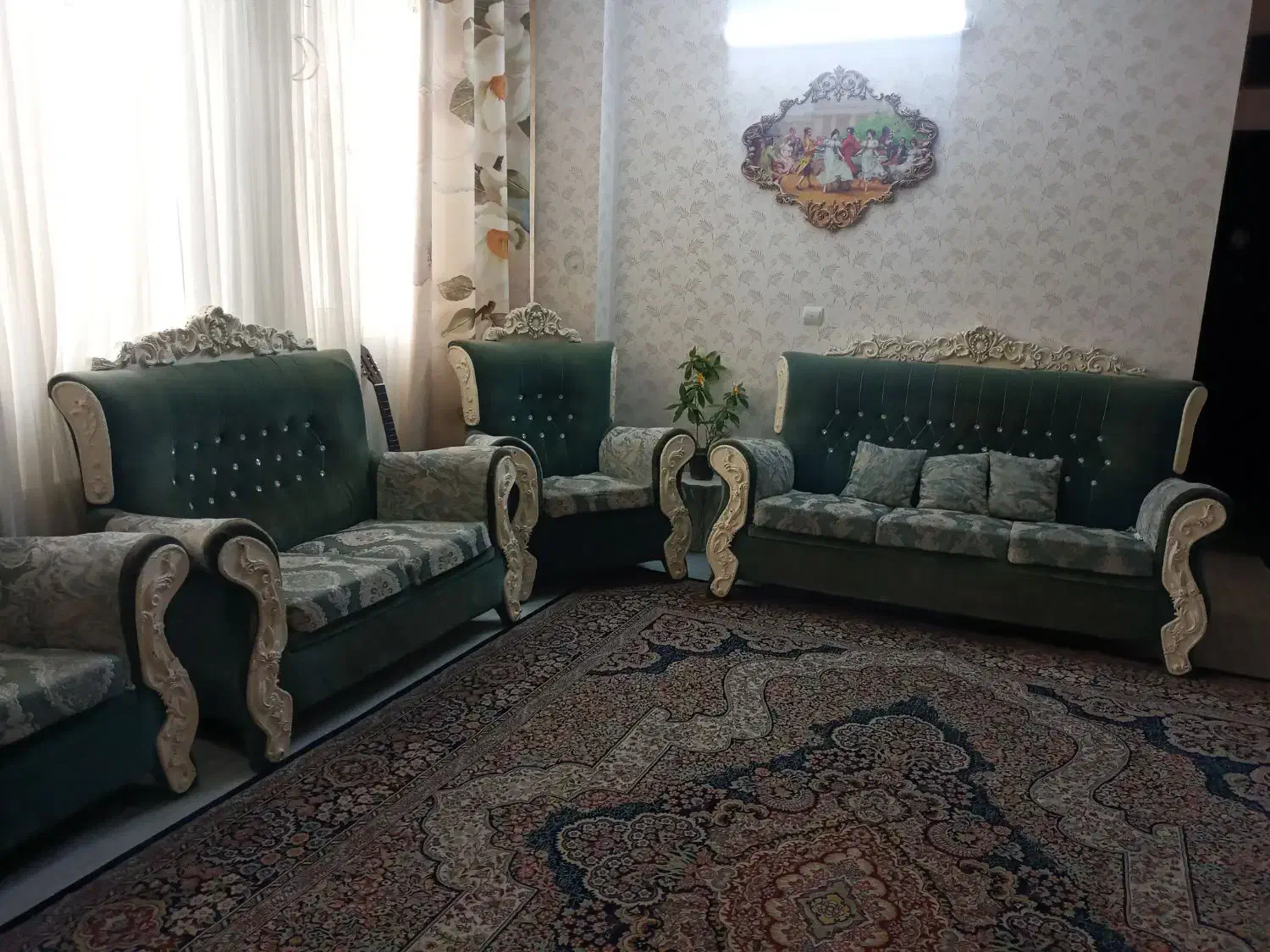 مبل ۷ نفره|مبلمان خانگی و میز عسلی|گلبهار, شهر جدید گلبهار|دیوار