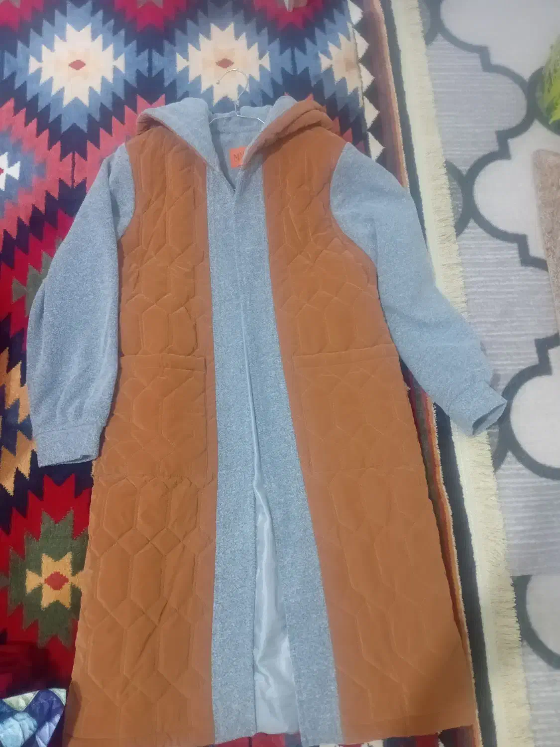 پالتو|لباس|خرم‌آباد, |دیوار