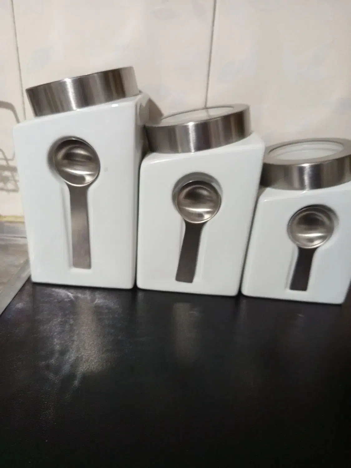 چینی همراه با پیمانه ۶۰۰هزار|حراج|تهران, شهرک ولیعصر شمالی|دیوار