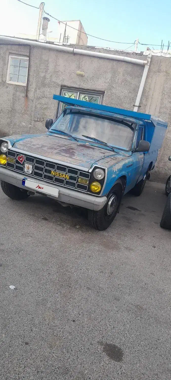 نیسان مدل ۸۳ تناژ پایین|خودرو سواری و وانت|تبریز, |دیوار
