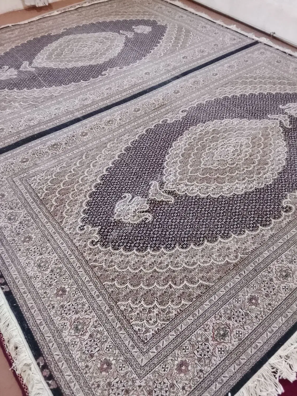 فرش دستباف خوی|فرش|خوی, |دیوار