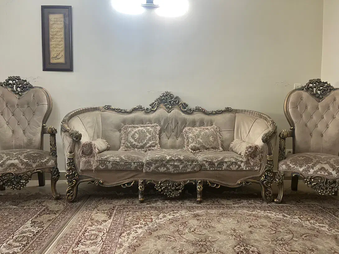 مبل کلاسیک سلطنتی ۹ نفر|مبلمان خانگی و میز عسلی|تهران, نیروی هوایی (پیروزی)|دیوار