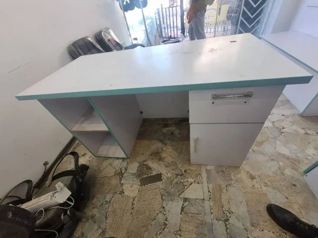 میز و صندلی اداری|دفتر کار|گرگان, |دیوار