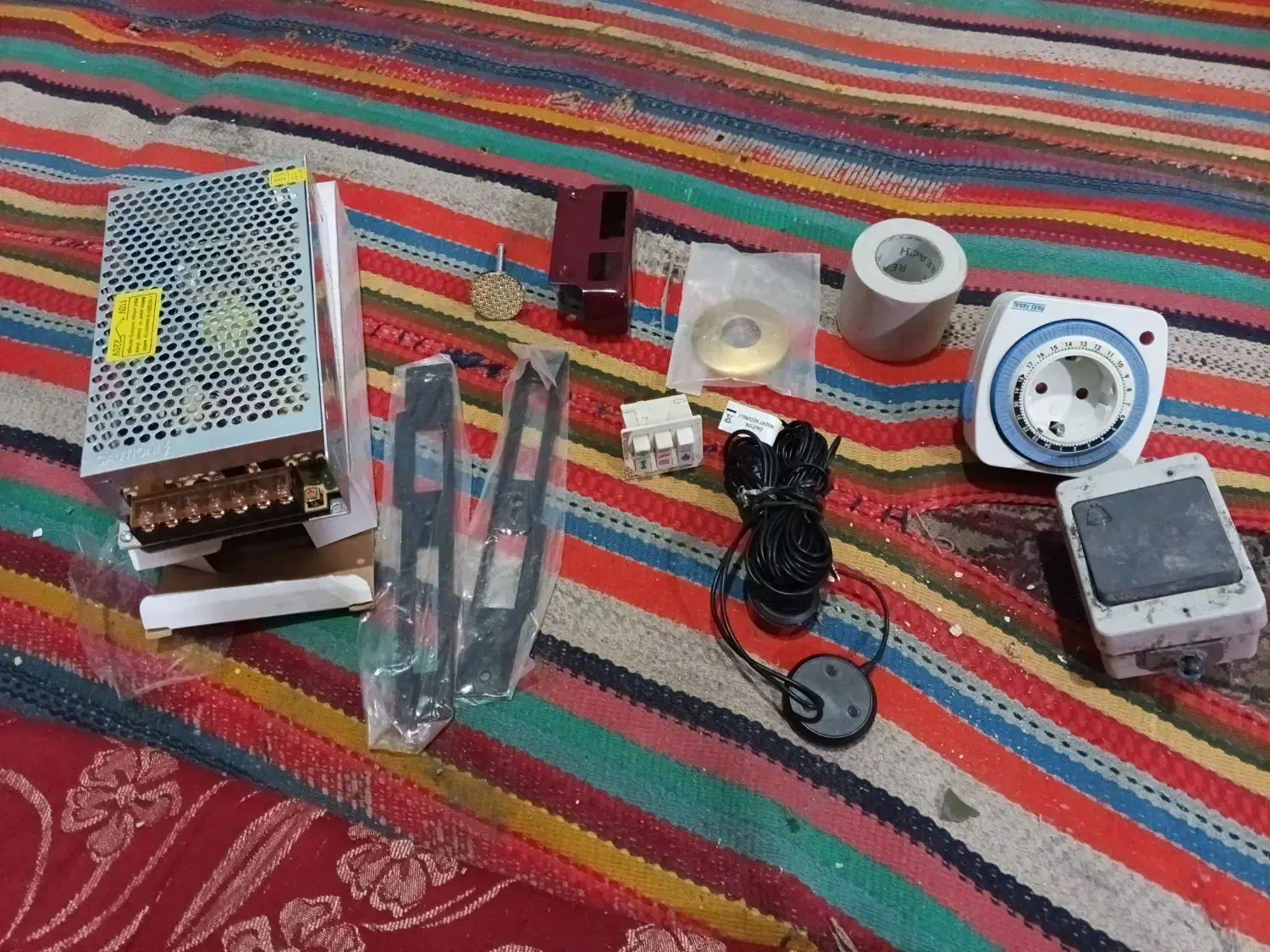 منبع تغذیه|سایر لوازم برقی|قم, شهر قائم|دیوار