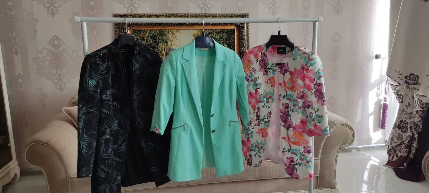 فروش بارانی و مانتو زنانه|لباس|سلماس, |دیوار