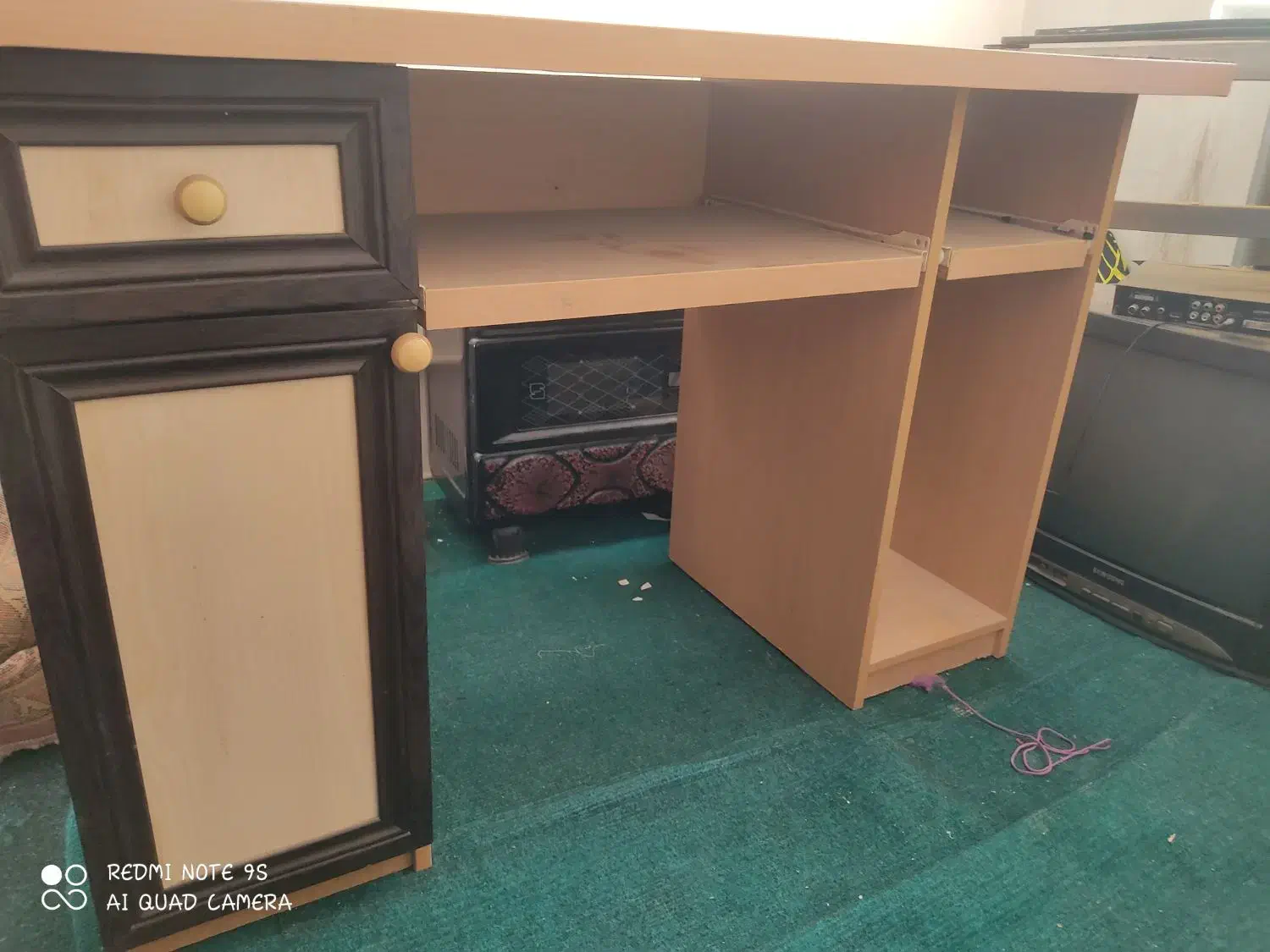 میر کامپیوتر|میز تحریر و کامپیوتر|هشتگرد, ینگی امام|دیوار