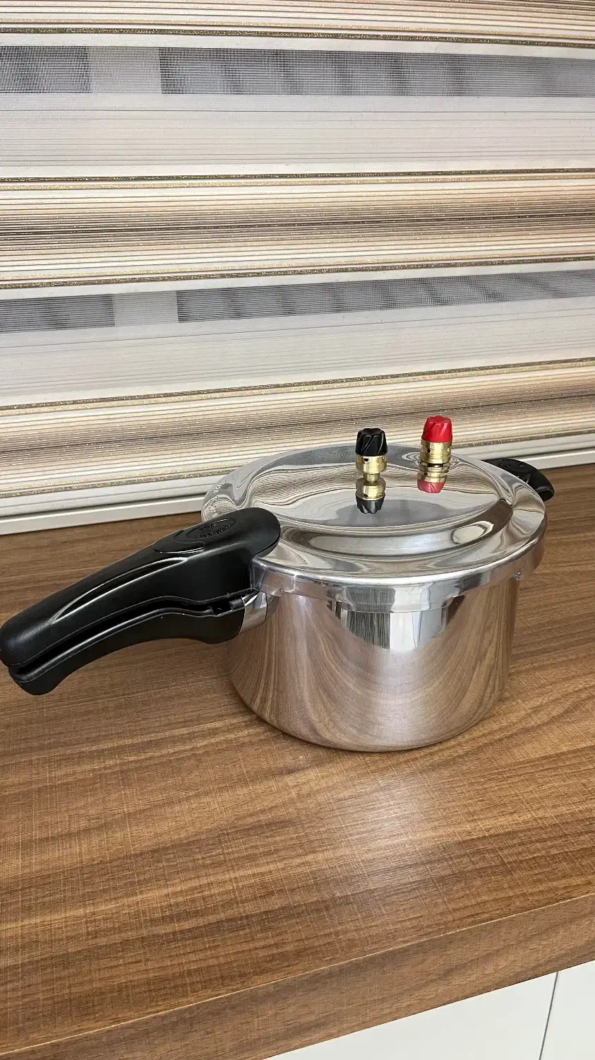 زود پز ۸ نفره ۶ لیتری غیور|ظروف پخت‌وپز|شاهین‌شهر, فردوسی|دیوار