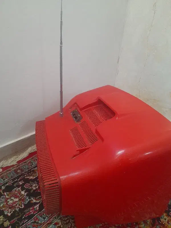 قدیمی|کلکسیون اشیاء عتیقه|رباطکریم, الارد|دیوار