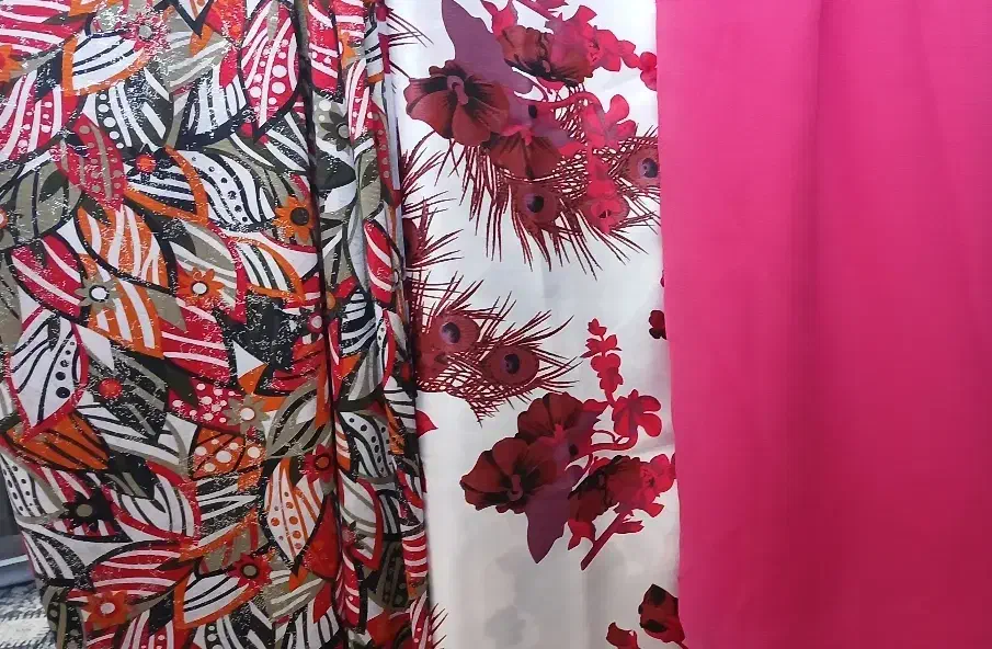 سه عدد پارچه باهمدیگه پانصد|لباس|بندر امام خمینی, |دیوار