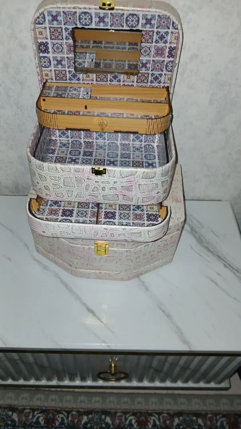 کیف آرایش عروس و داماد ست و کاملا نو|کیف، کفش، کمربند|تهران, جوادیه|دیوار