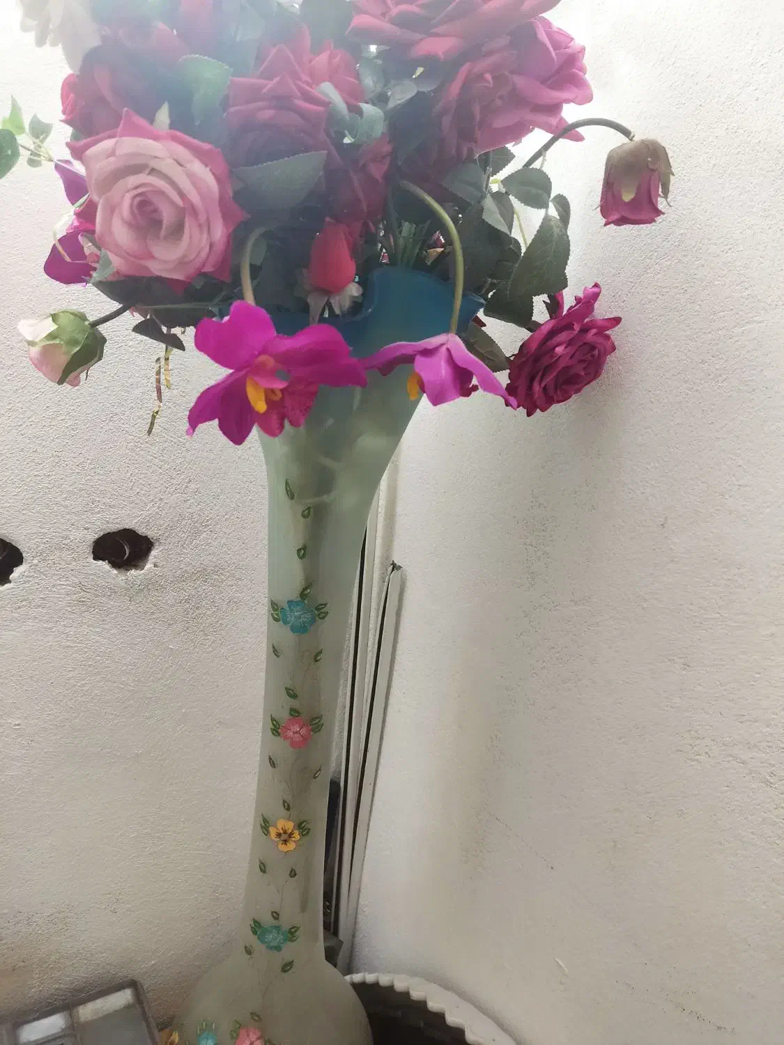 گل و گلدان|گل مصنوعی|آستانه اشرفیه, |دیوار