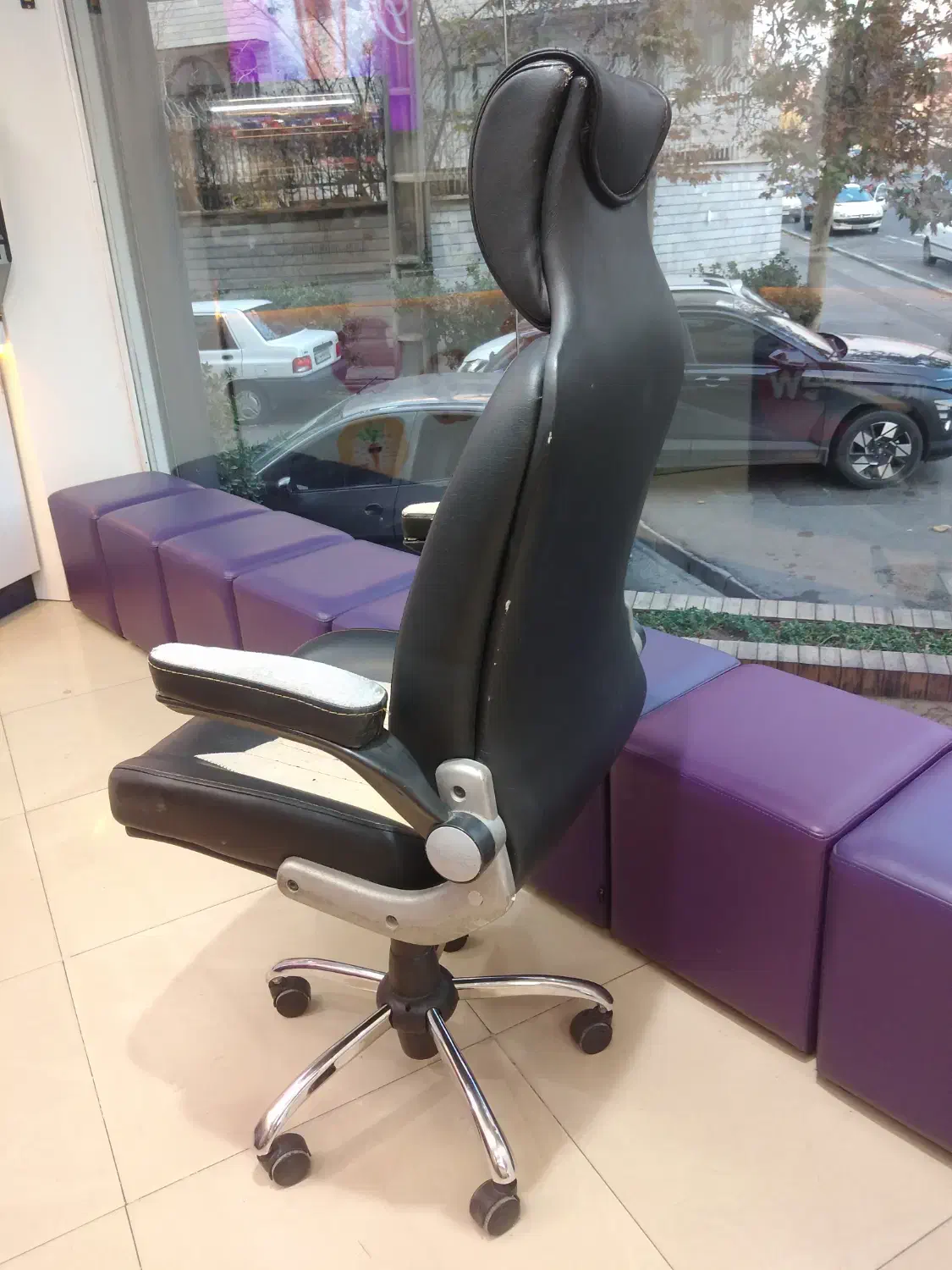 صندلی اداری|صندلی و نیمکت|تهران, جوانمردان (اندیشه)|دیوار