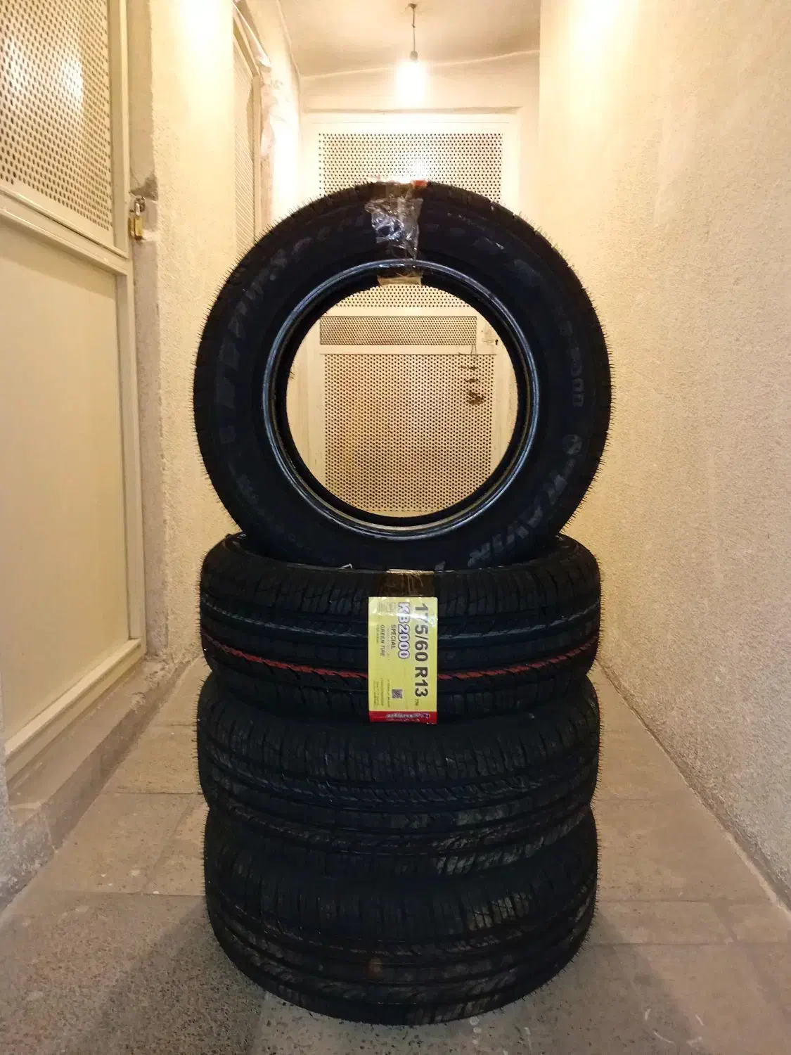 ۴حلقه لاستیک پهن نو پراید سایز 175/60R13 کویر تایر|قطعات یدکی و لوازم جانبی|تهران, قلهک|دیوار