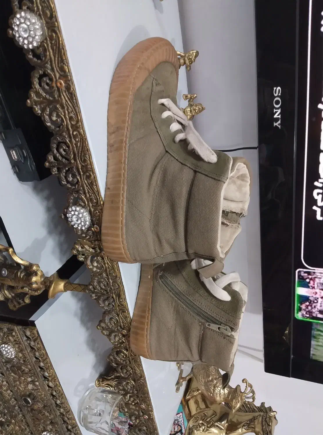 پوتین اسپورت مارک زارا دارای لیبل اصل بودن|کیف، کفش، کمربند|سنندج, |دیوار