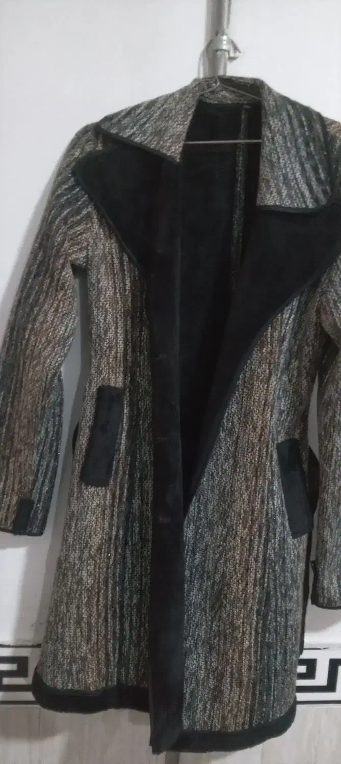 پالتوزنانه۷۰۰ ) کاپشنلی۶۰۰) کاپشنبچهگانه۴۰۰|لباس|باغستان, |دیوار