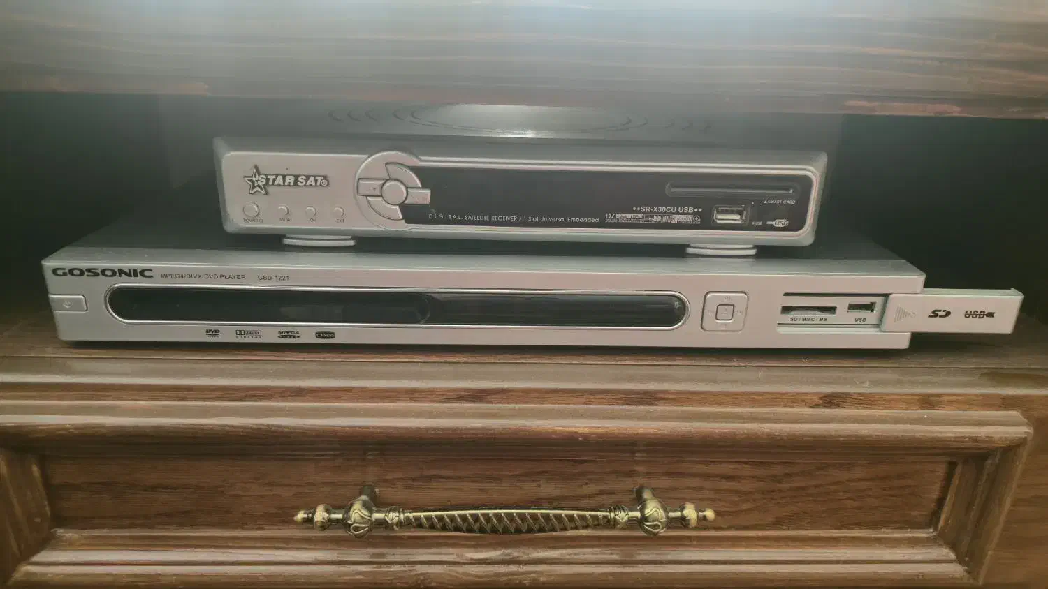 dvd gosonic|پخشکننده DVD و ویدیو|نیشابور, شهرک فرهنگیان|دیوار