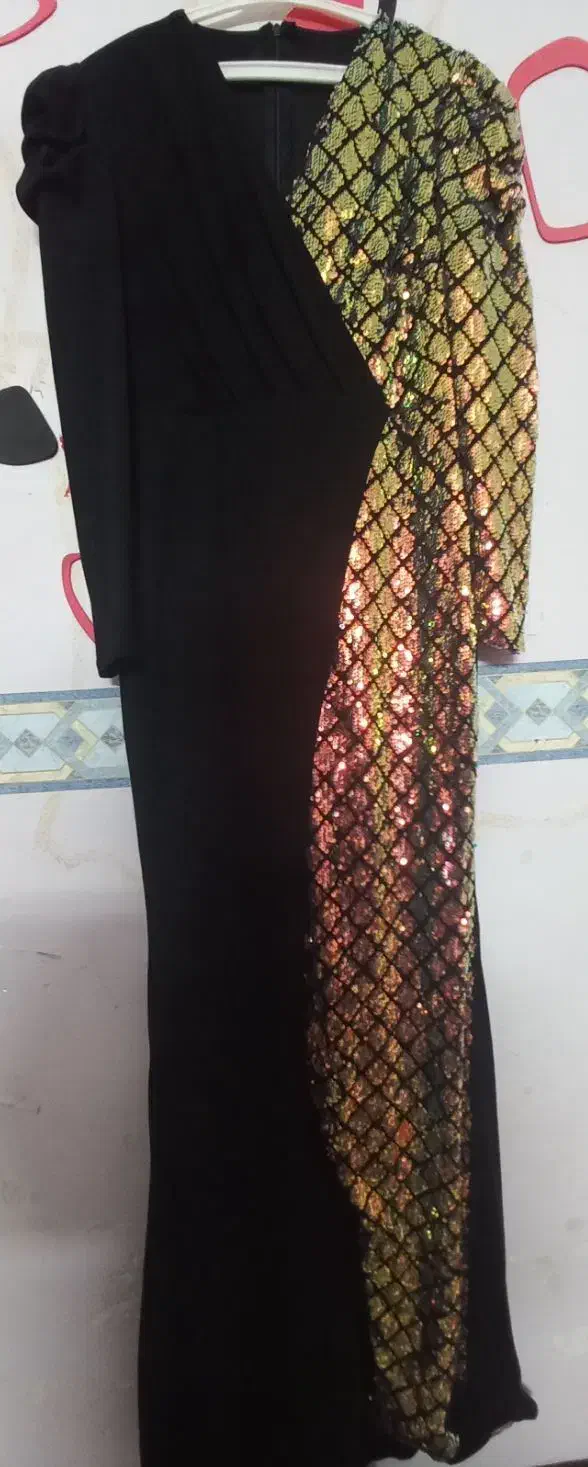 لباس مجلسی|لباس|میناب, |دیوار