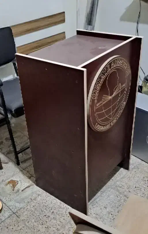 فروش میز(تریبون) استاد-معلم|مبلمان اداری|اصفهان, نصرآباد|دیوار