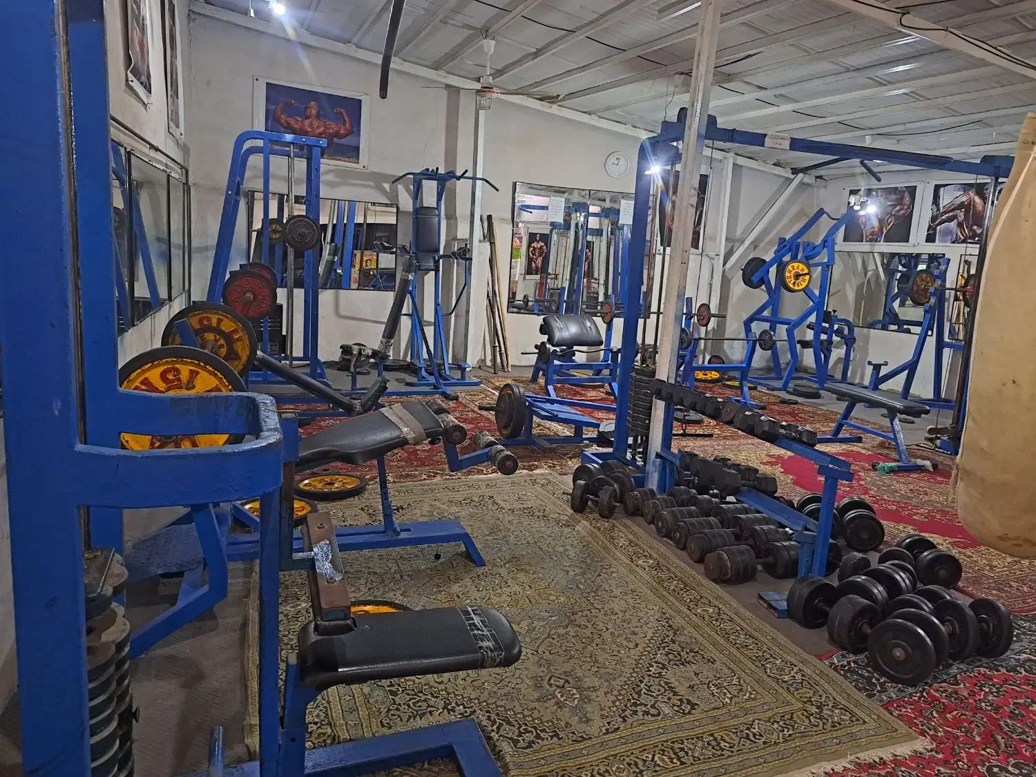 وسایل باشگاه بدنسازی کامل|تجهیزات ورزشی|رشت, کوی امام رضا|دیوار