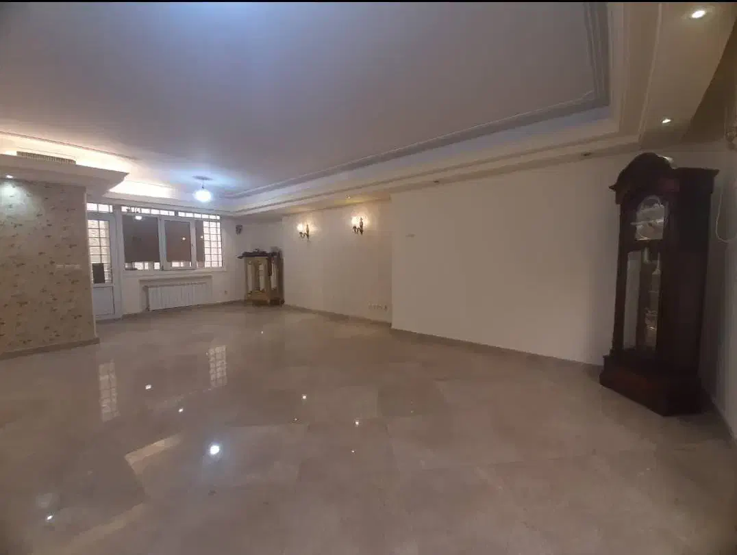 ۱۳۰ متر/ تکواحدی /نور و نقشه بی نظیر