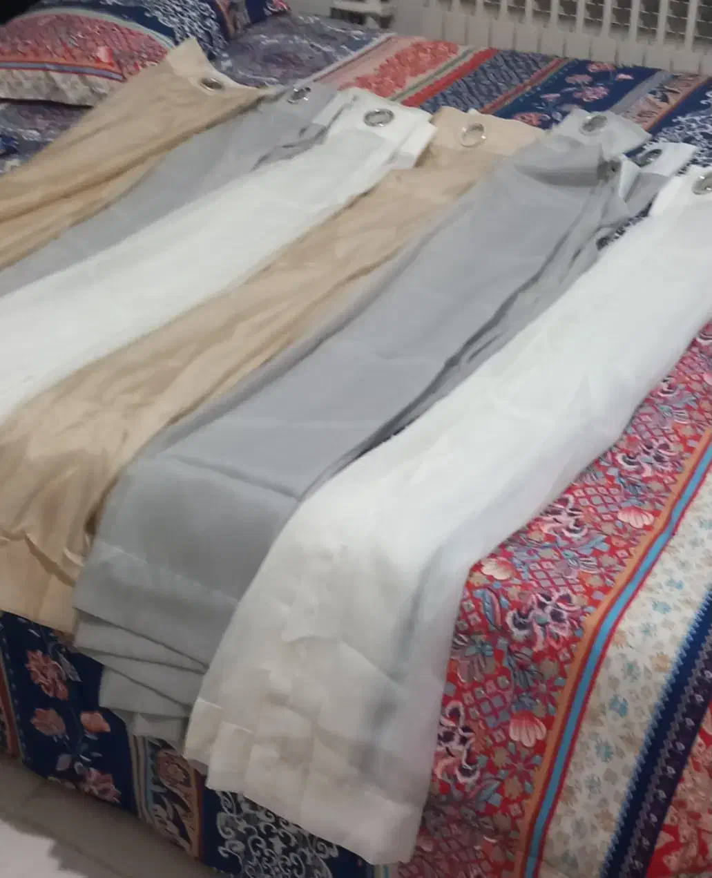 ۶ عدد پرده زیر قیمت  به همراه سرب ومیله پرده|پرده، رانر، رومیزی|شریف‌آباد, |دیوار