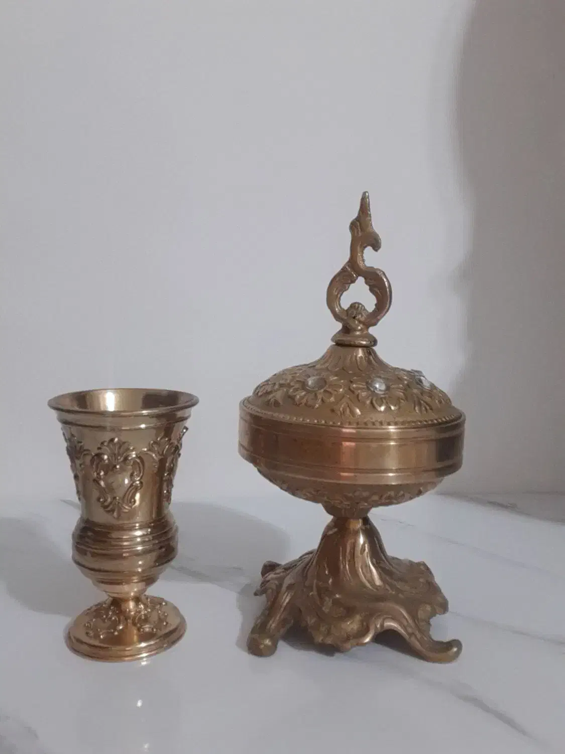 جام و قندان برنجی|صنایع دستی و سایر لوازم تزئینی|شهریار, کهنز|دیوار