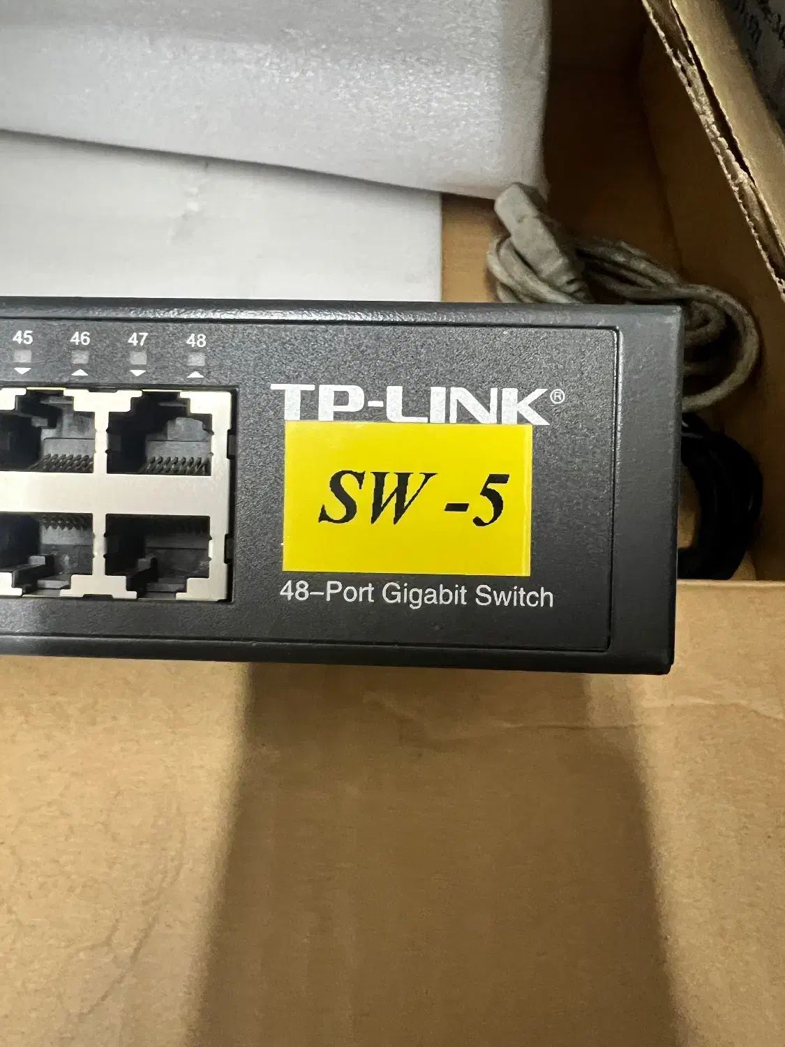 سویچ Tplink 48 port|مودم و تجهیزات شبکه|تهران, شهرآرا|دیوار