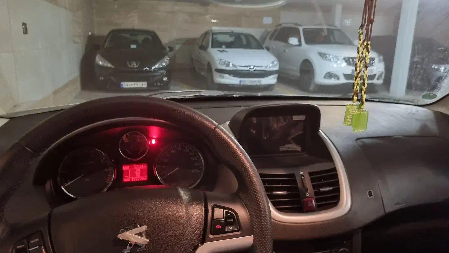 ماشین ۲۰۷ اتومات tu5p نقره ای مدل ۱۴۰۲|خودرو سواری و وانت|شیراز, معالیآباد|دیوار