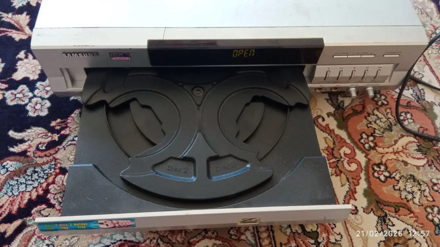 سی دی|پخش‌کننده DVD و ویدیو|اراک, |دیوار