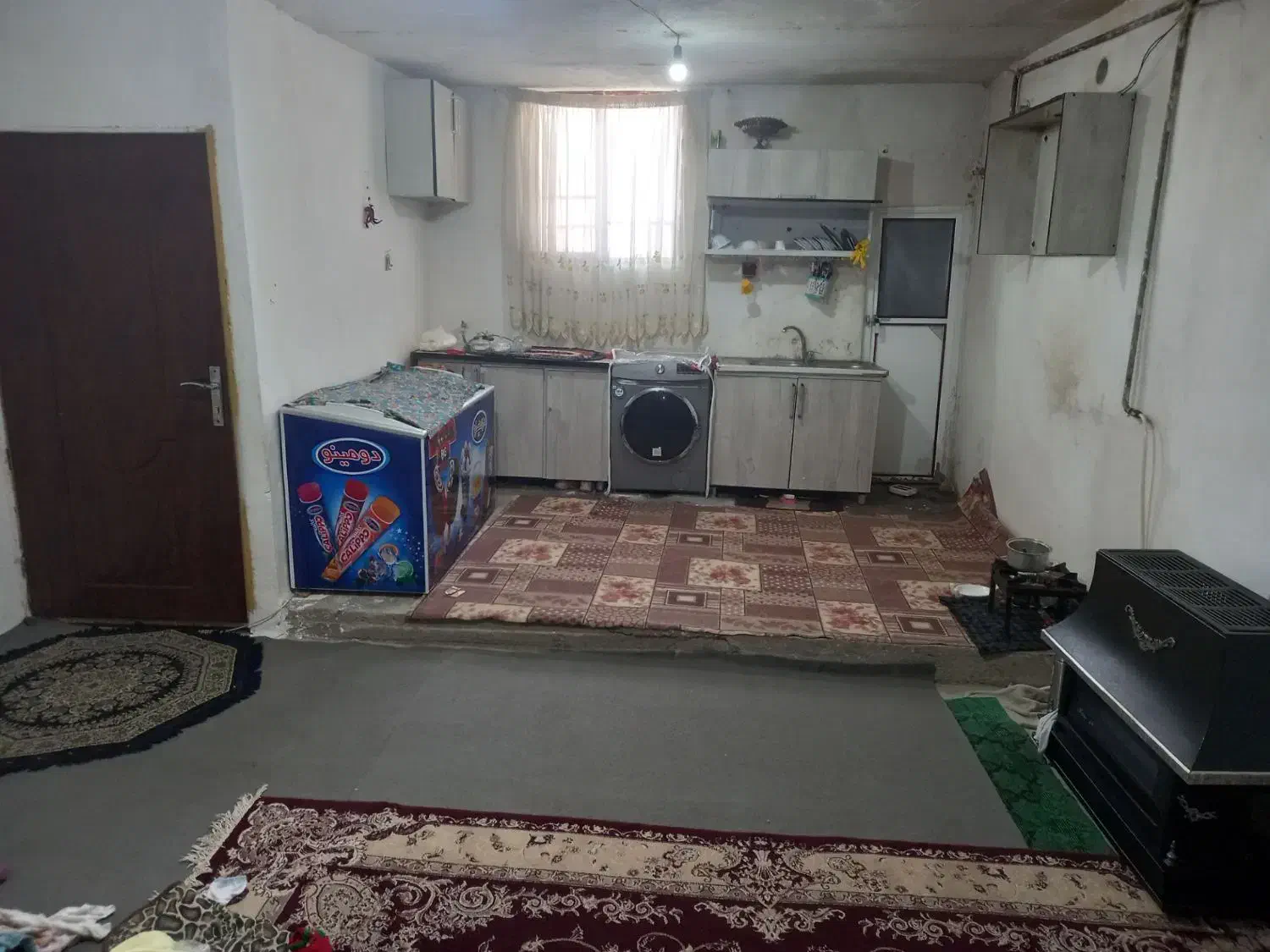 خانه ویلایی به فروش می‌رسد فروش فوری|فروش خانه و ویلا|شریف‌آباد, |دیوار