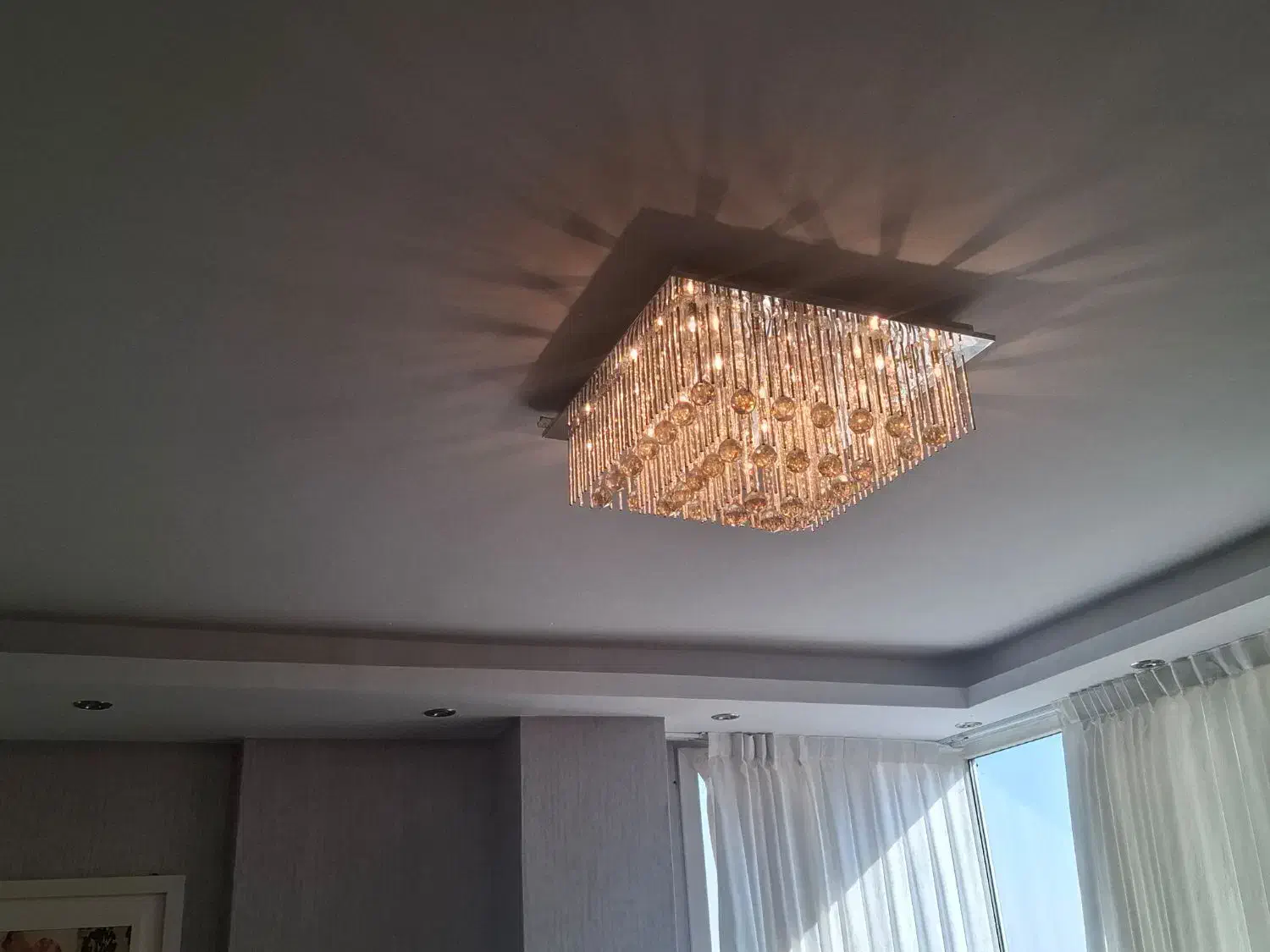 دو عدد لوستر، ال این دی، مربع، جنس صفحه استیل|لوستر و چراغ آویز|پردیس, فاز ۴|دیوار