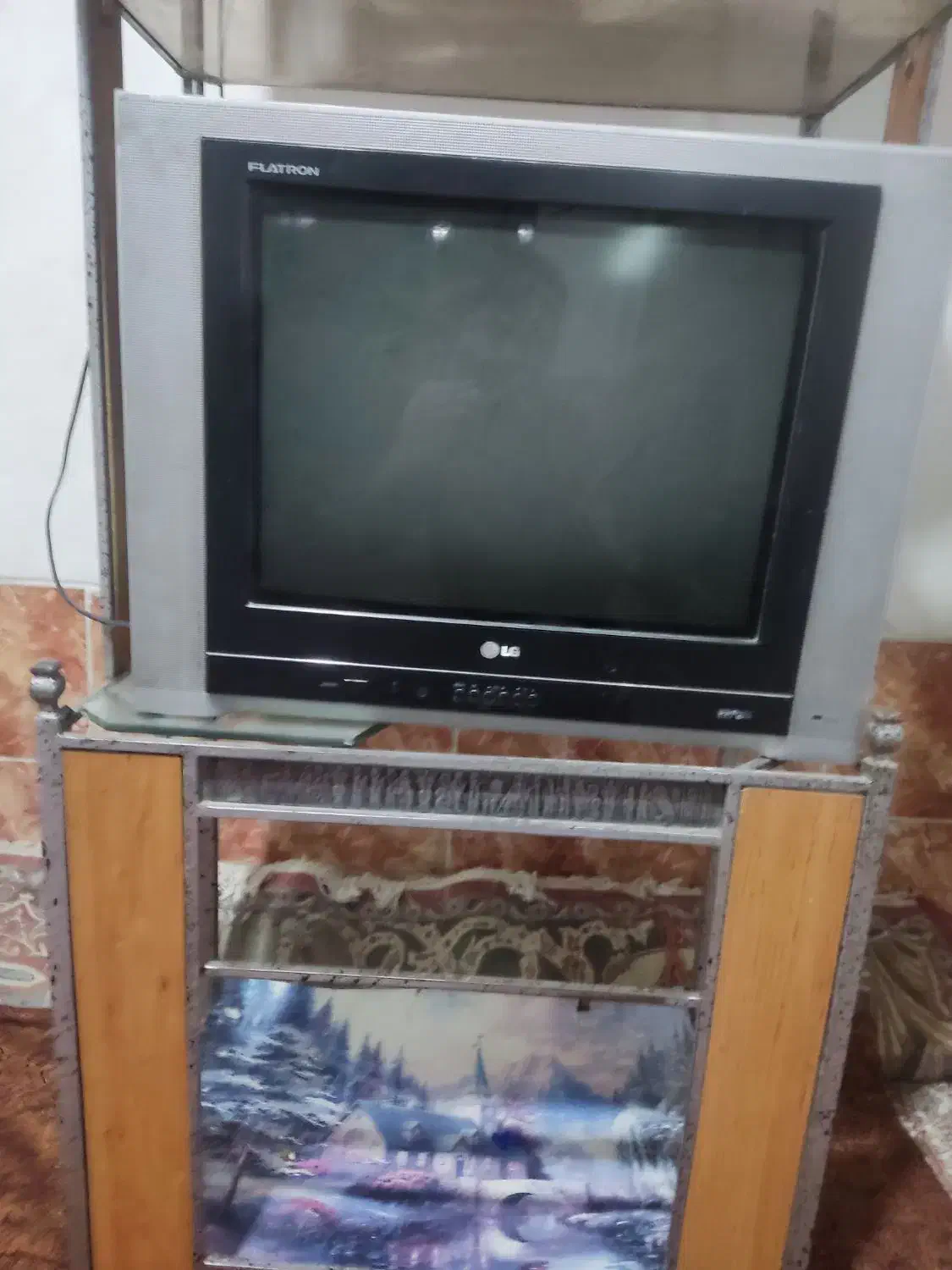 تلویزیون ال جی تمیز|تلویزیون و پروژکتور|شیراز, سلطان آباد|دیوار