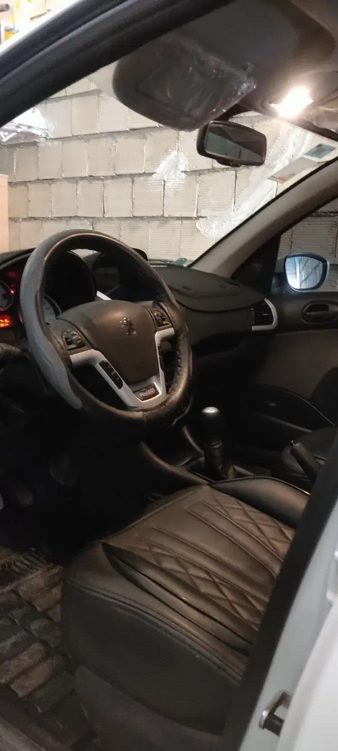 207مدل ۱۴۰۳|خودرو سواری و وانت|کوهدشت, |دیوار