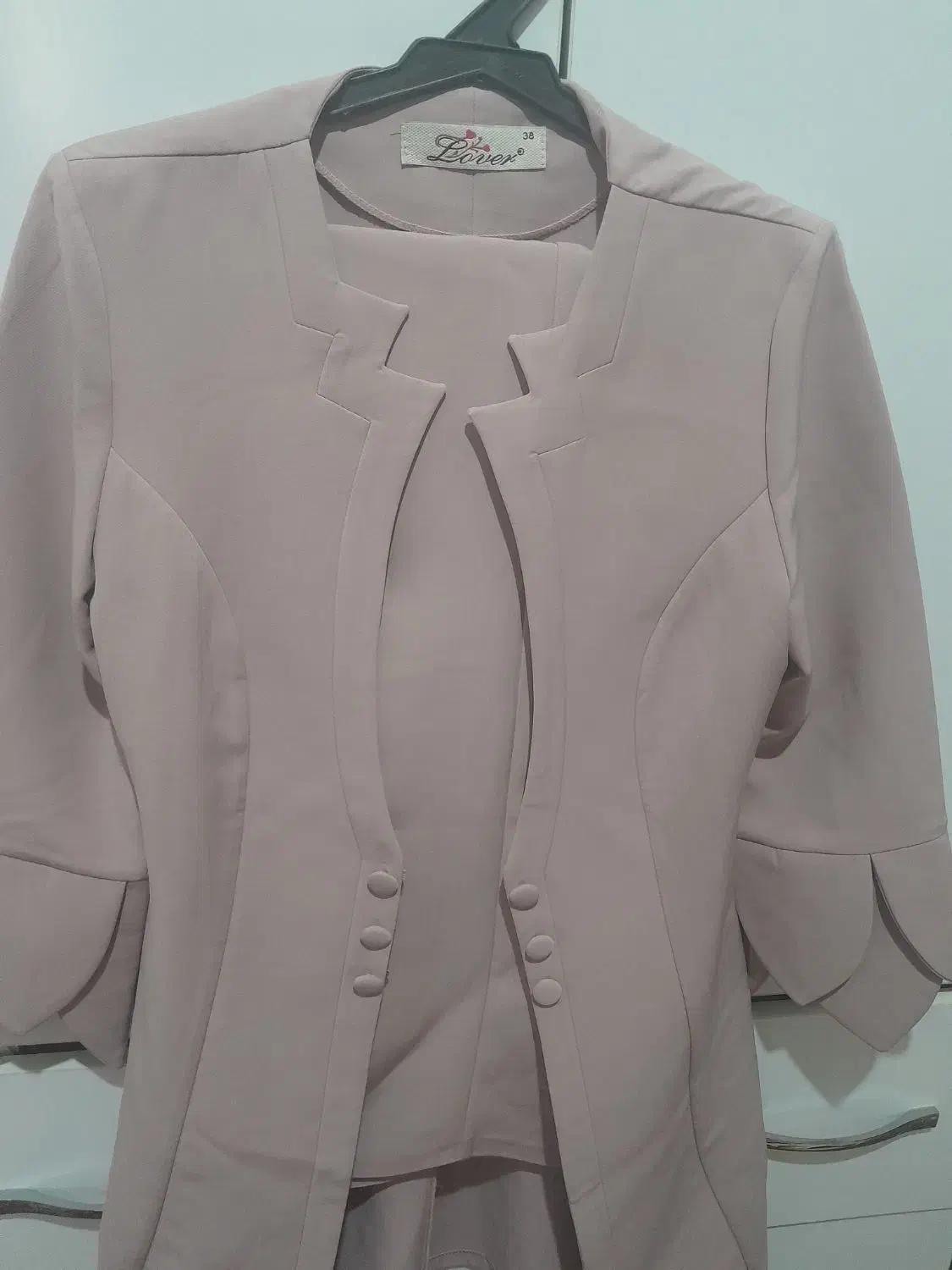 کت وشلوارزنانه درحدنوبسیارزیبا سایز۳۸|لباس|دورود, |دیوار