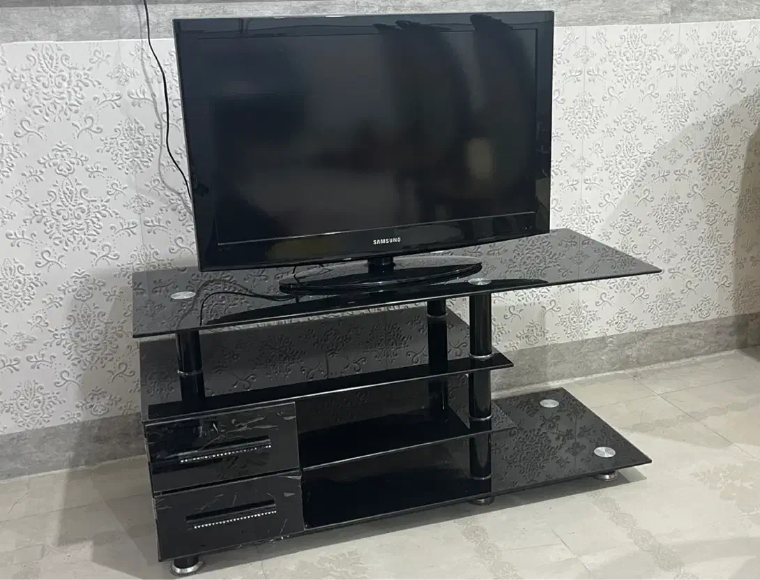 تلویزیون ۳۲ اینچ سامسونگ|تلویزیون و پروژکتور|قم, باجک دو|دیوار