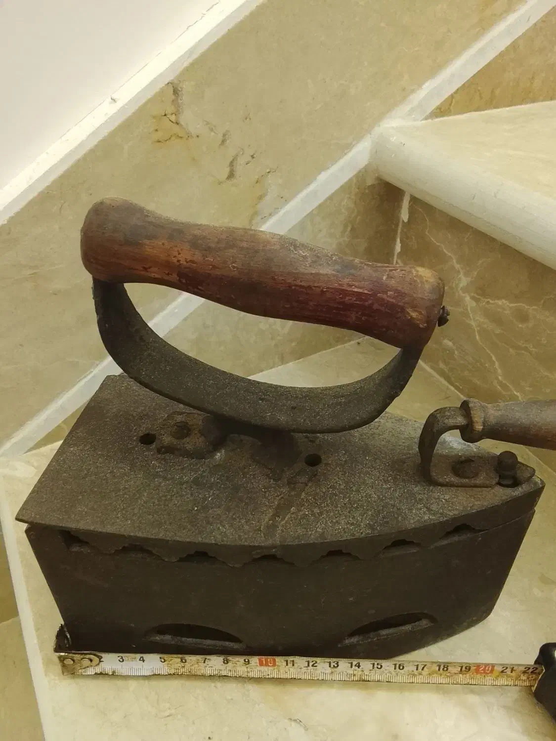 اتو ذغالی کلکسیونی قدیمی|کلکسیون اشیاء عتیقه|تنکابن, |دیوار