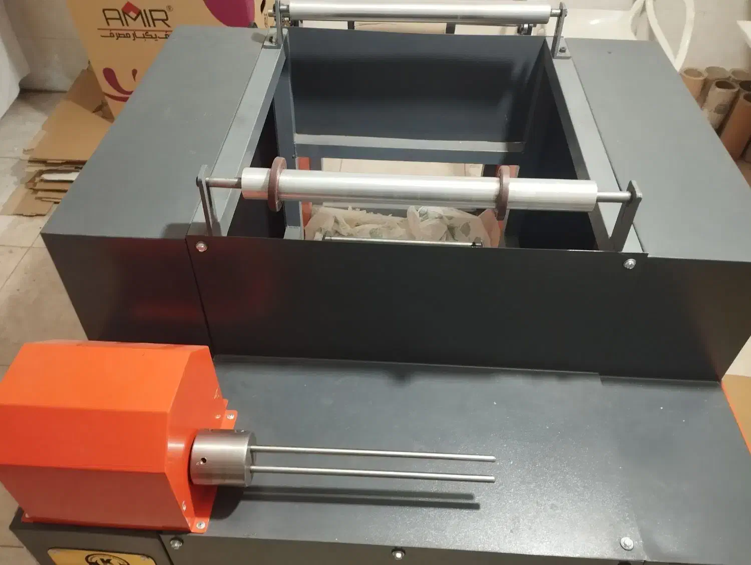 دستگاه رول کن سفره یکبارمصرف|ماشینآلات صنعتی|بوئین زهرا, |دیوار