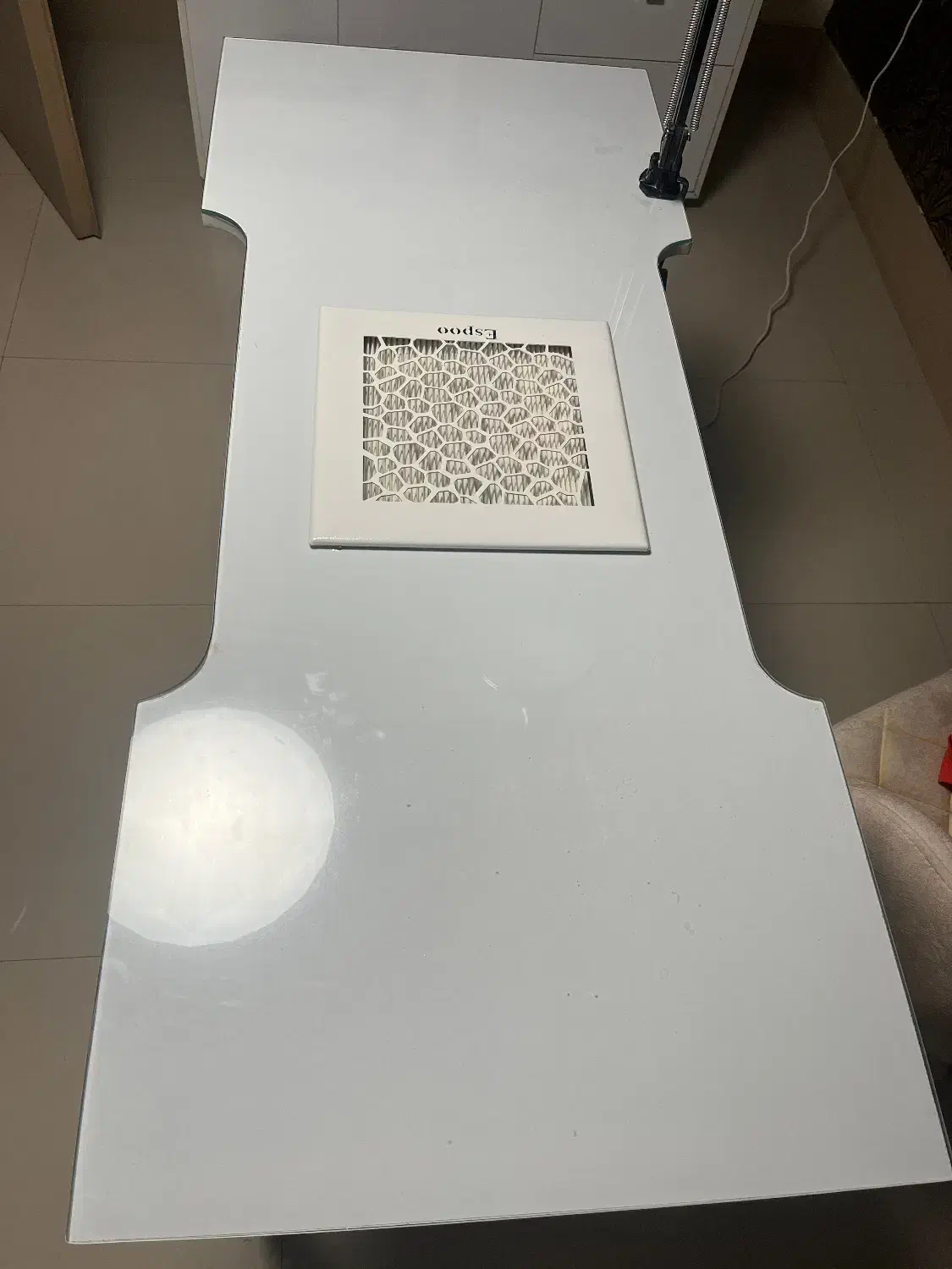 میز و فن توکار و صندلی ناخن کار|آرایشگاه و سالنهای زیبایی|مشهد, هنرستان|دیوار