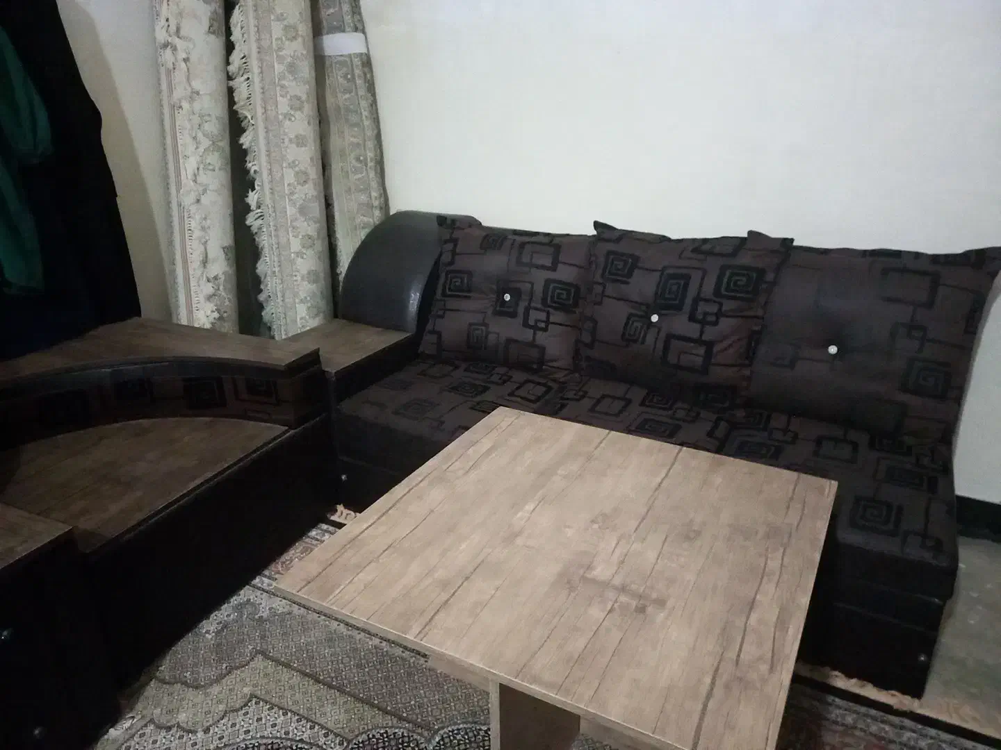 مبل ۷نفره|مبلمان خانگی و میز عسلی|دوگنبدان, |دیوار