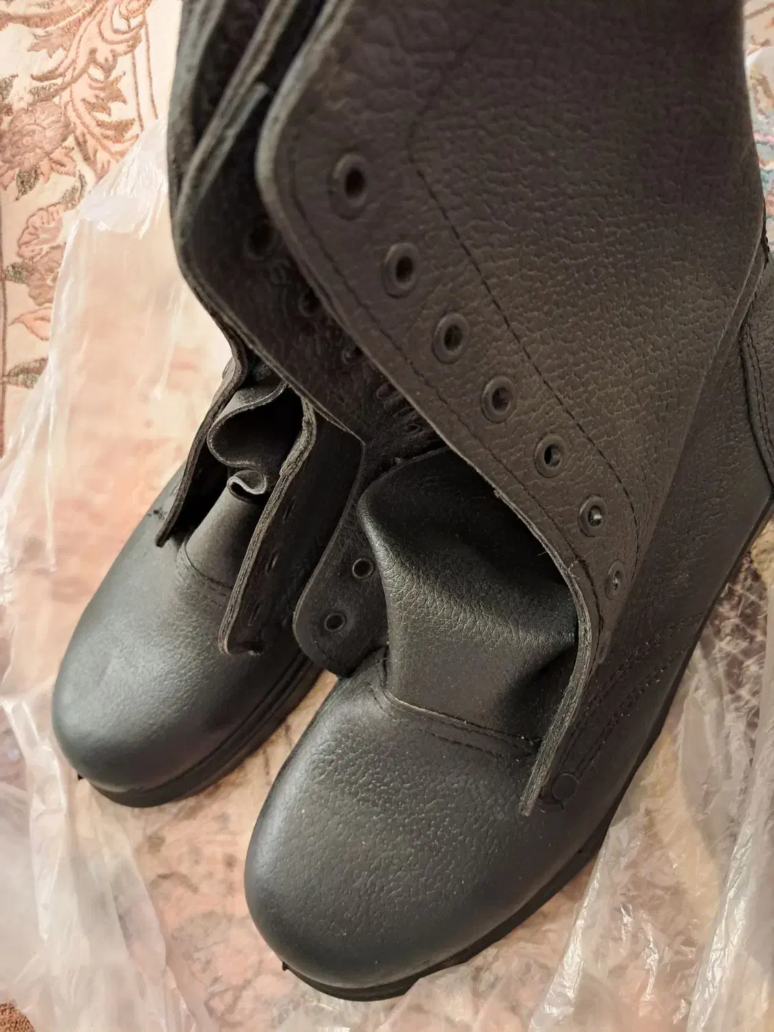 اورکت لباس نظامی پوتین نظامی|لباس|کرمانشاه, |دیوار