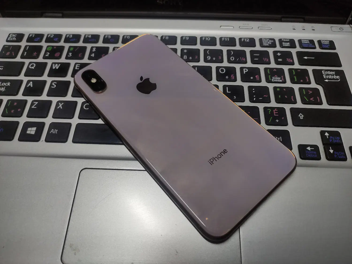 ایفون xs max (ترجیحا با گوشی اندرویدی تعویض دارم)|موبایل|کامیاران, |دیوار