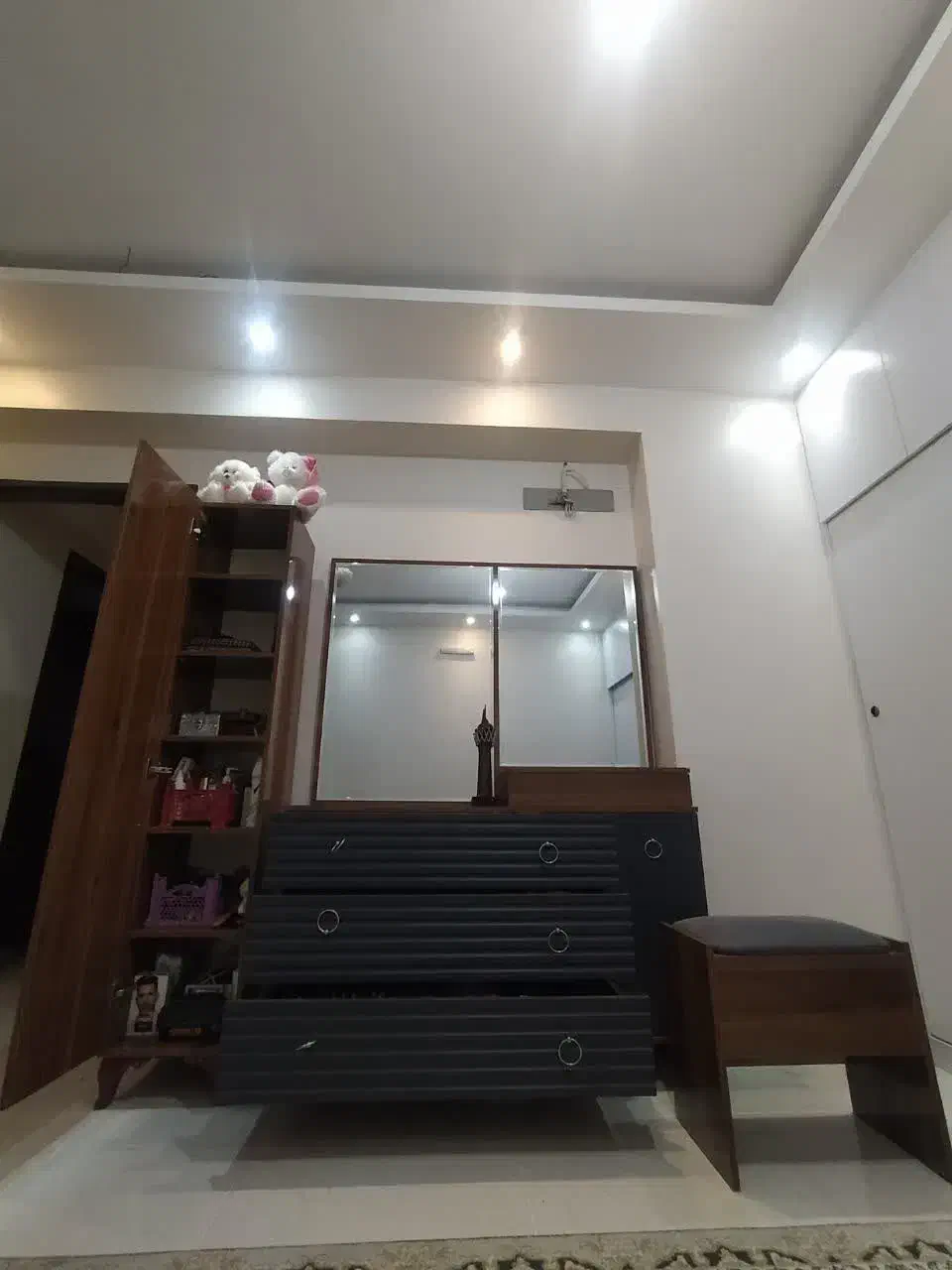 آینه و کنسول|بوفه، ویترین، کنسول|اصفهان, باغ فدک|دیوار